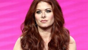 Debra Messing Shoe Size and Body Measurements