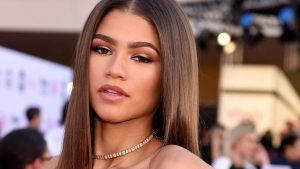 Zendaya Coleman Shoe Size and Body Measurements