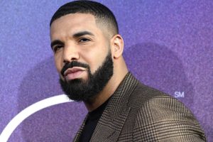 Drake (musician) Shoe Size and Body Measurements