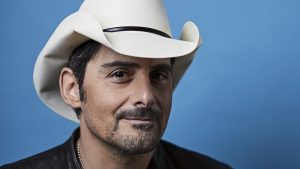 Brad Paisley Shoe Size and Body Measurements