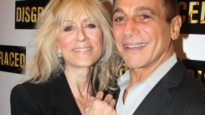 Judith Light Shoe Size and Body Measurements