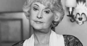 Bea Arthur Shoe Size and Body Measurements